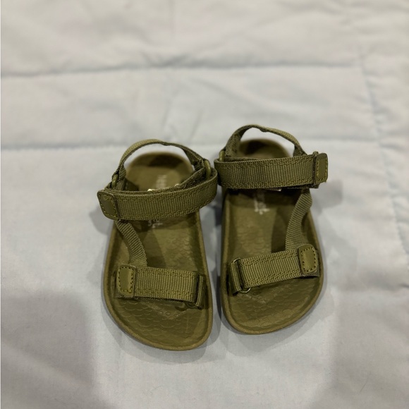 Toddler sandals size 3 - Picture 3 of 3